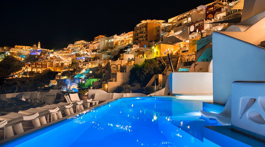 athina luxury santorini